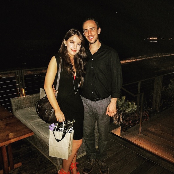 Meet your Posher, Erica - Picture 3 of 6